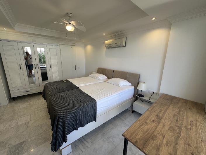 Image No.16-2 Bed Apartment for sale