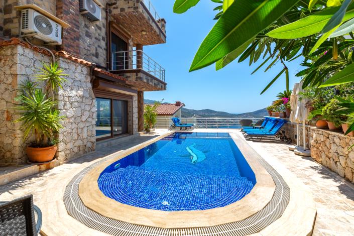 Image No.6-4 Bed Villa for sale