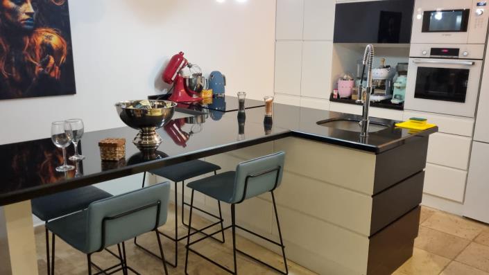 Image No.4-2 Bed Apartment for sale