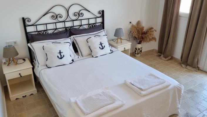 Image No.10-2 Bed Apartment for sale