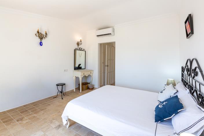 Image No.21-2 Bed Apartment for sale