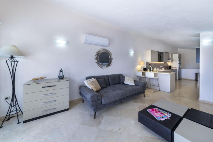 Image No.19-3 Bed Apartment for sale