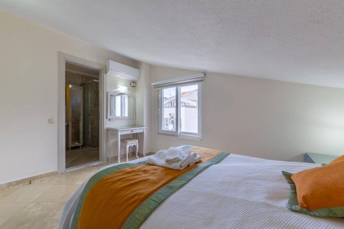 Image No.23-3 Bed Apartment for sale