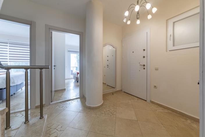 Image No.31-3 Bed Apartment for sale