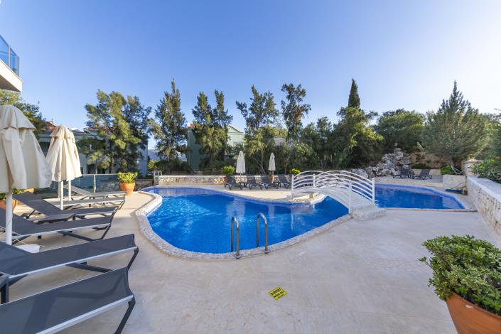 Image No.37-3 Bed Apartment for sale