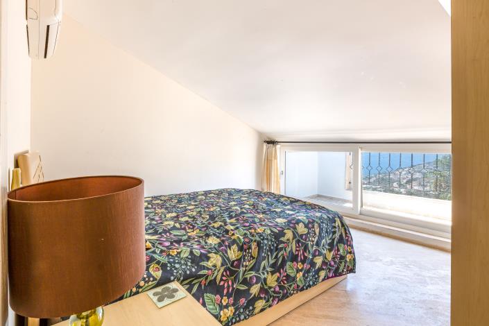 Image No.25-3 Bed Apartment for sale