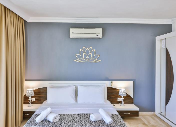 Image No.20-3 Bed Villa for sale