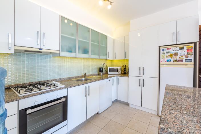 Image No.17-2 Bed Apartment for sale