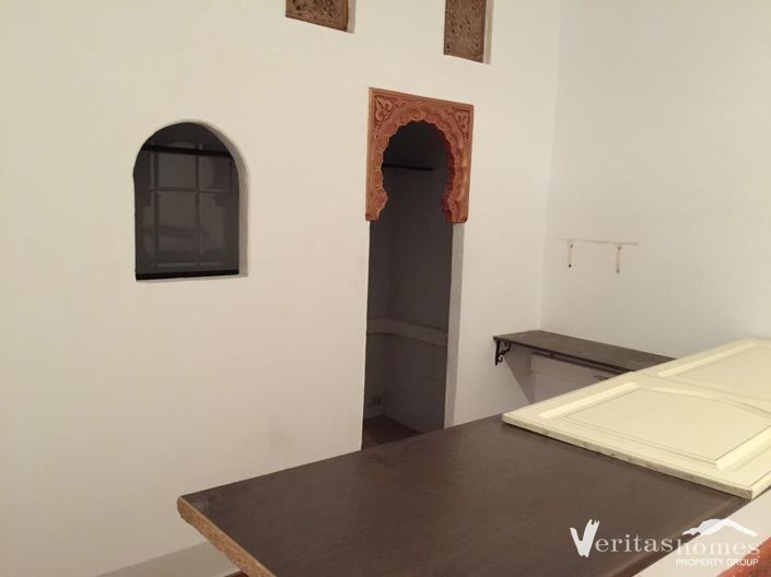 Image No.11-Commercial for sale