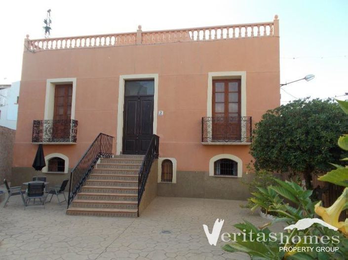 Image No.1-Villa de 6 chambres à vendre à Turre