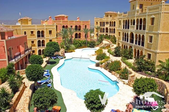 Image No.13-3 Bed Apartment for sale