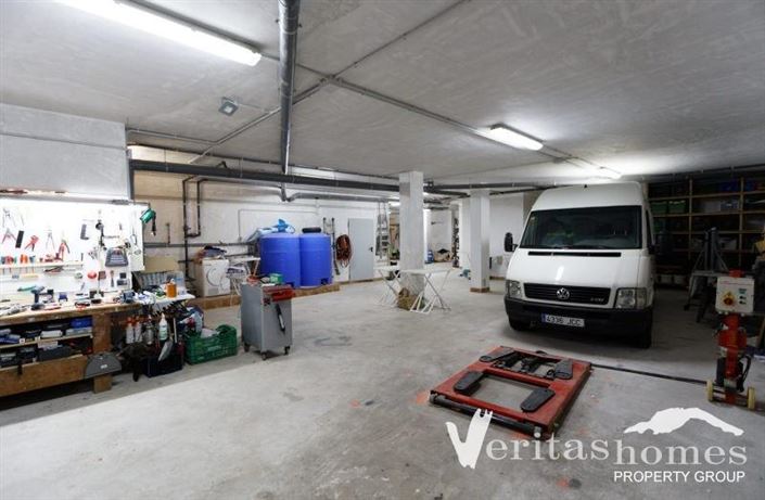 Image No.16-5 Bed Villa for sale