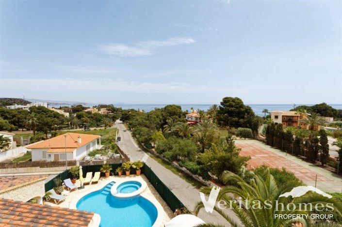 Image No.5-5 Bed Villa for sale