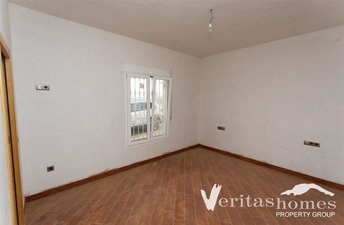 Image No.11-5 Bed Villa for sale