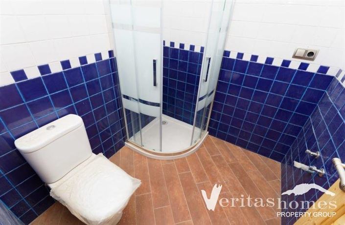 Image No.12-5 Bed Villa for sale