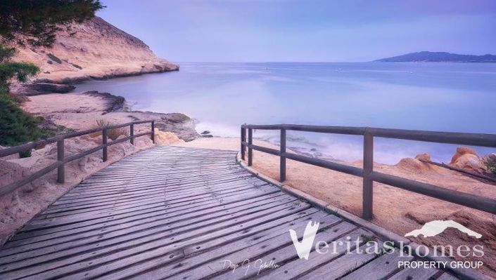 Image No.13-3 Bed Villa for sale