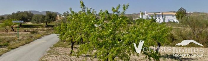 Image No.2-6 Bed Country House for sale