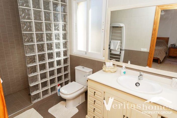 Image No.14-Villa de 4 chambres à vendre à Vera Playa