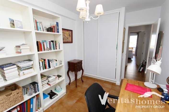 Image No.21-2 Bed Apartment for sale