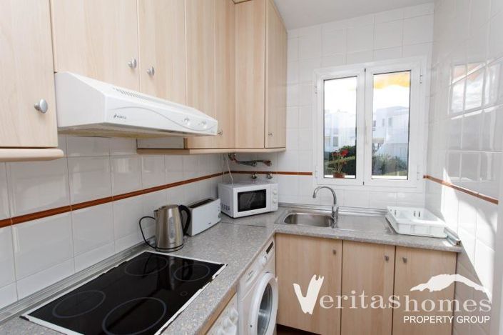 Image No.8-2 Bed Apartment for sale