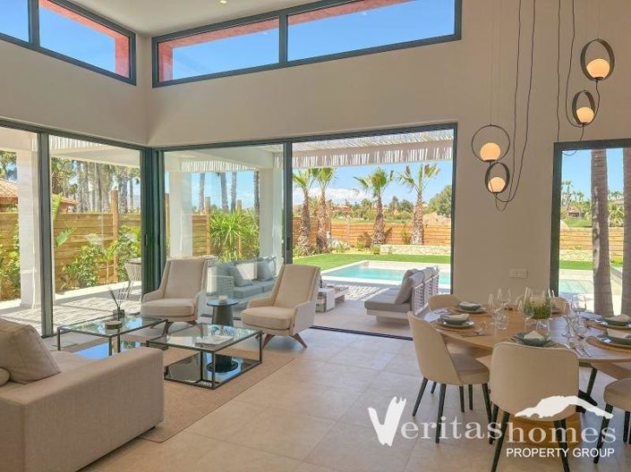 Image No.6-3 Bed Villa for sale