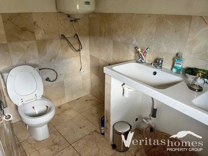 Image No.18-5 Bed Village House for sale