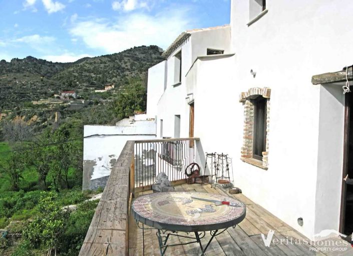 Image No.3-5 Bed Village House for sale