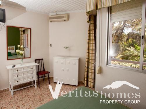 Image No.19-26 Bed Commercial for sale