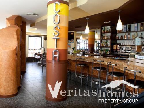 Image No.3-26 Bed Commercial for sale