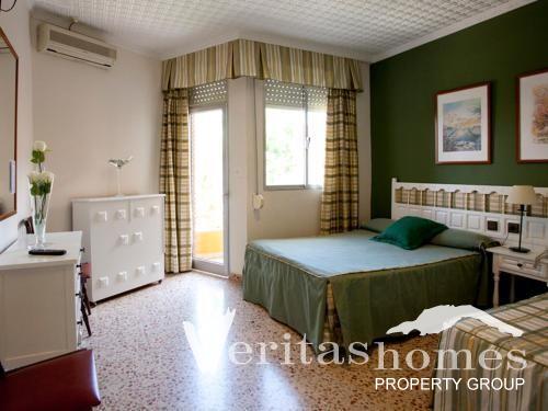 Image No.6-26 Bed Commercial for sale