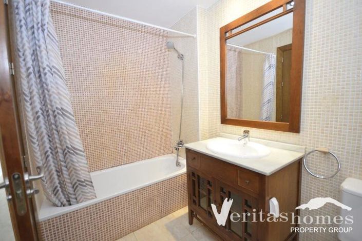 Image No.17-2 Bed Apartment for sale