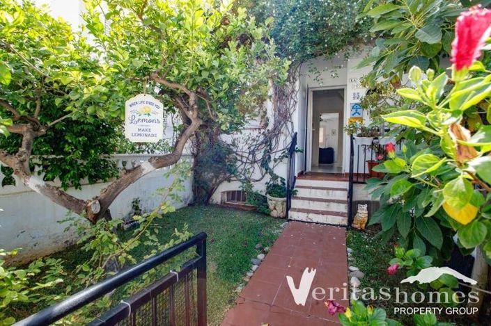 Image No.4-5 Bed Townhouse for sale