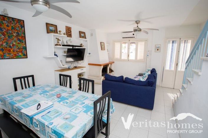 Image No.8-5 Bed Townhouse for sale