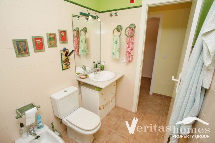 Image No.18-2 Bed Apartment for sale