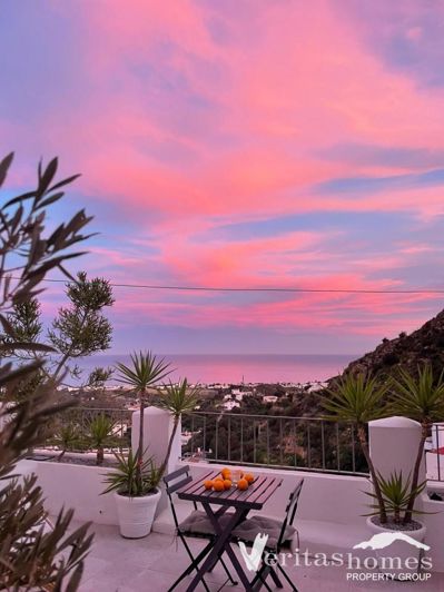 Image No.10-1 Bed Village House for sale