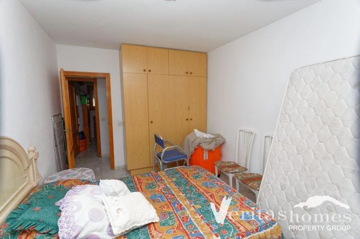 Image No.19-3 Bed Apartment for sale