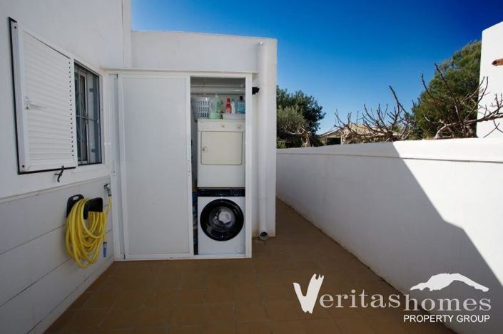 Image No.9-3 Bed Villa for sale