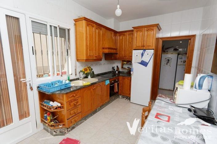 Image No.13-6 Bed Villa for sale