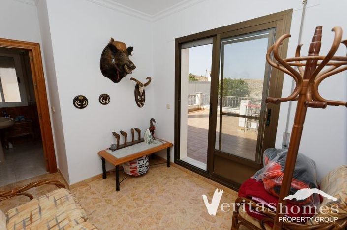 Image No.19-6 Bed Villa for sale