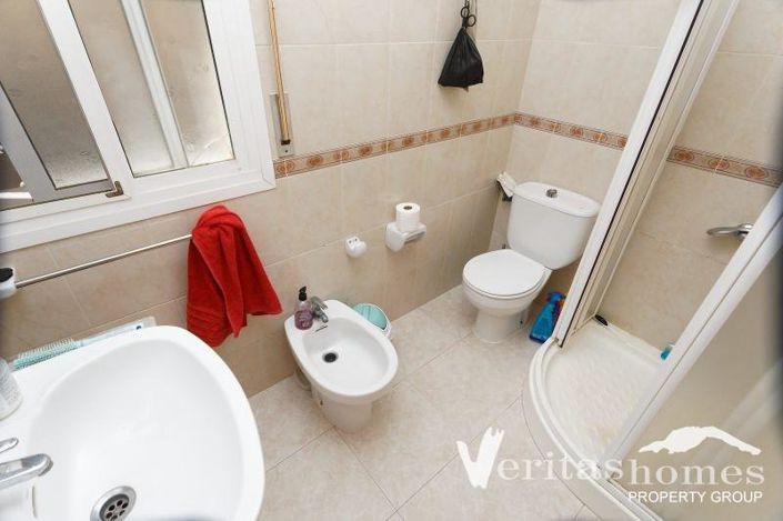 Image No.21-6 Bed Villa for sale