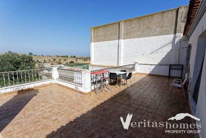 Image No.5-6 Bed Villa for sale