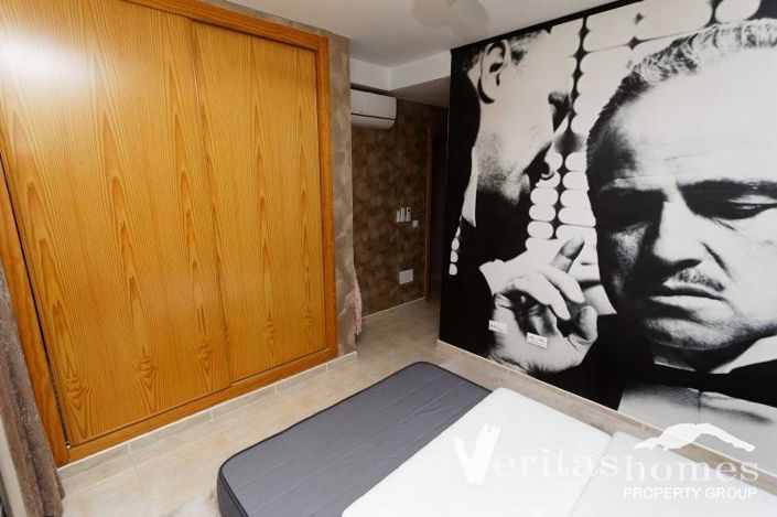 Image No.20-2 Bed Apartment for sale