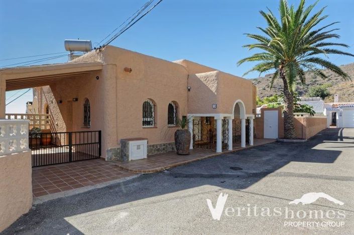 Image No.21-3 Bed Villa for sale