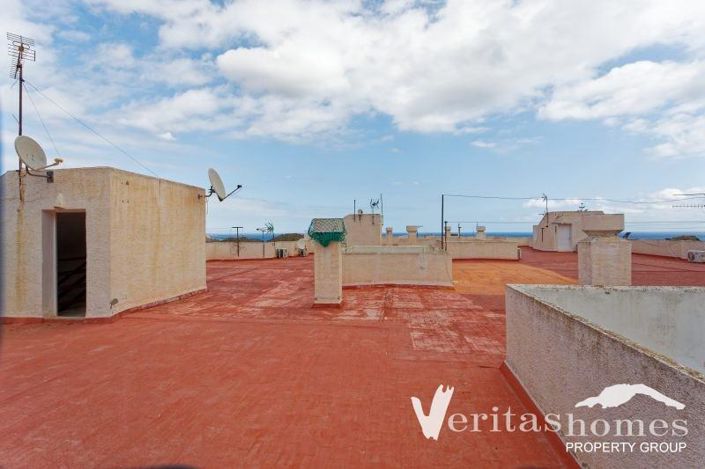 Image No.21-3 Bed Apartment for sale