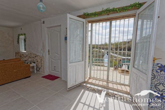 Image No.4-2 Bed Village House for sale