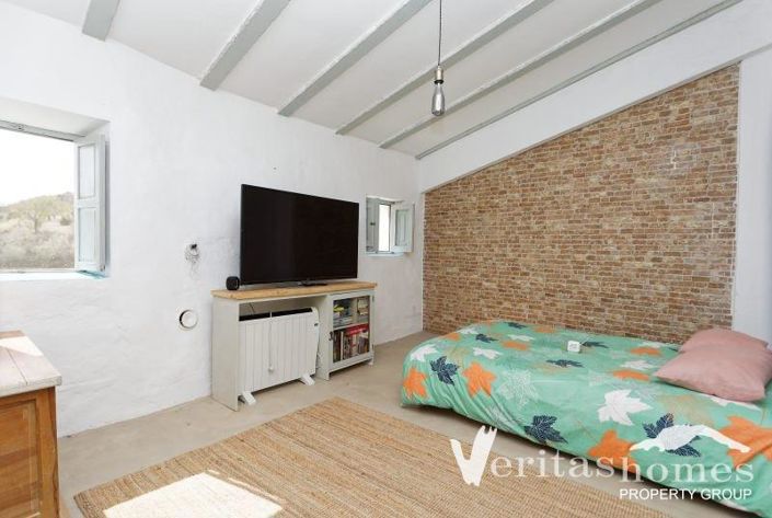 Image No.6-2 Bed Village House for sale