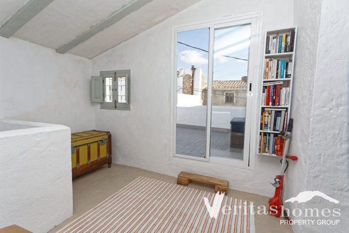 Image No.7-2 Bed Village House for sale