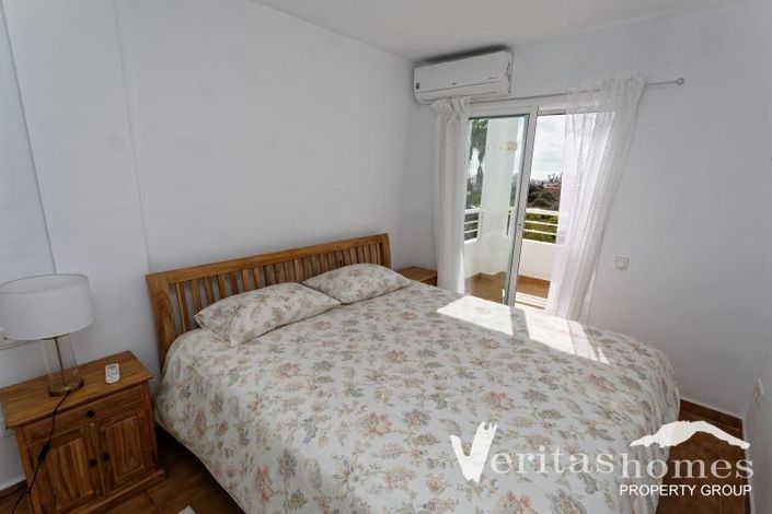 Image No.6-Casa adosada con 4 dormitorios en venta