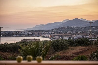 la-pellegrina-pearl-view-1