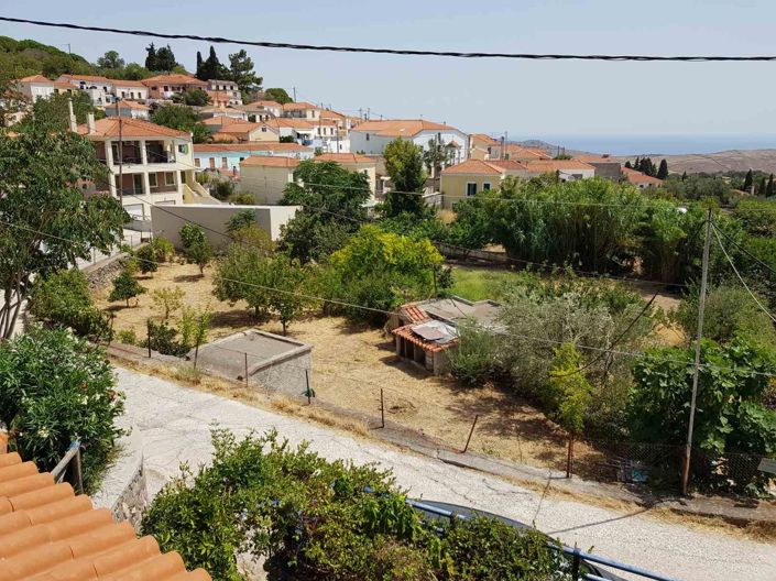 Image No.17-3 Bed Village House for sale